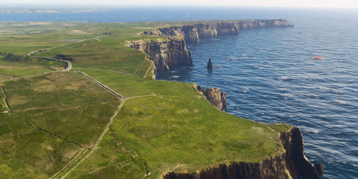 Cliffs of Moher in Microsoft Flight Simulator